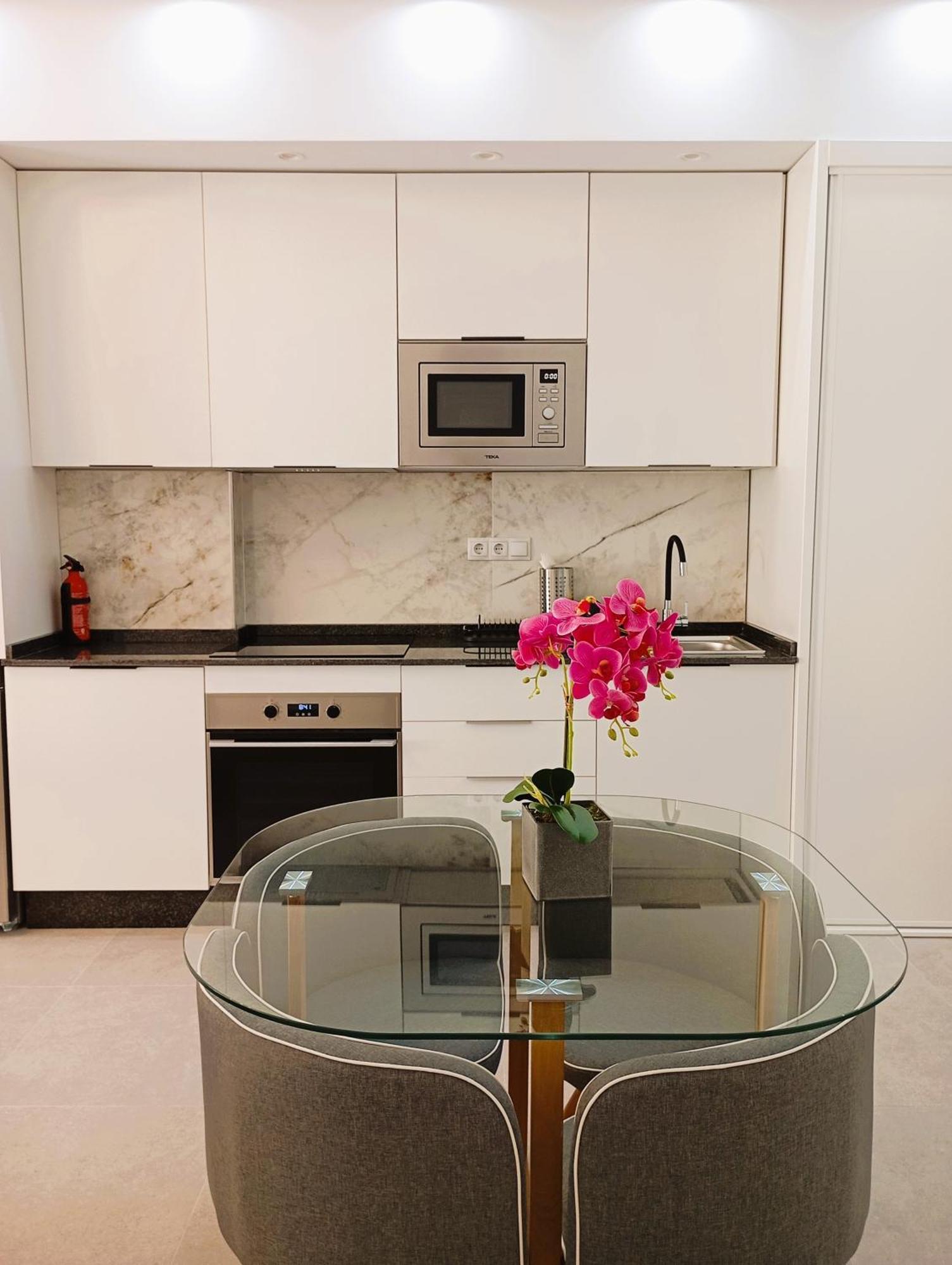 Moderno Apartamento En La Luz Málaga Eksteriør bilde